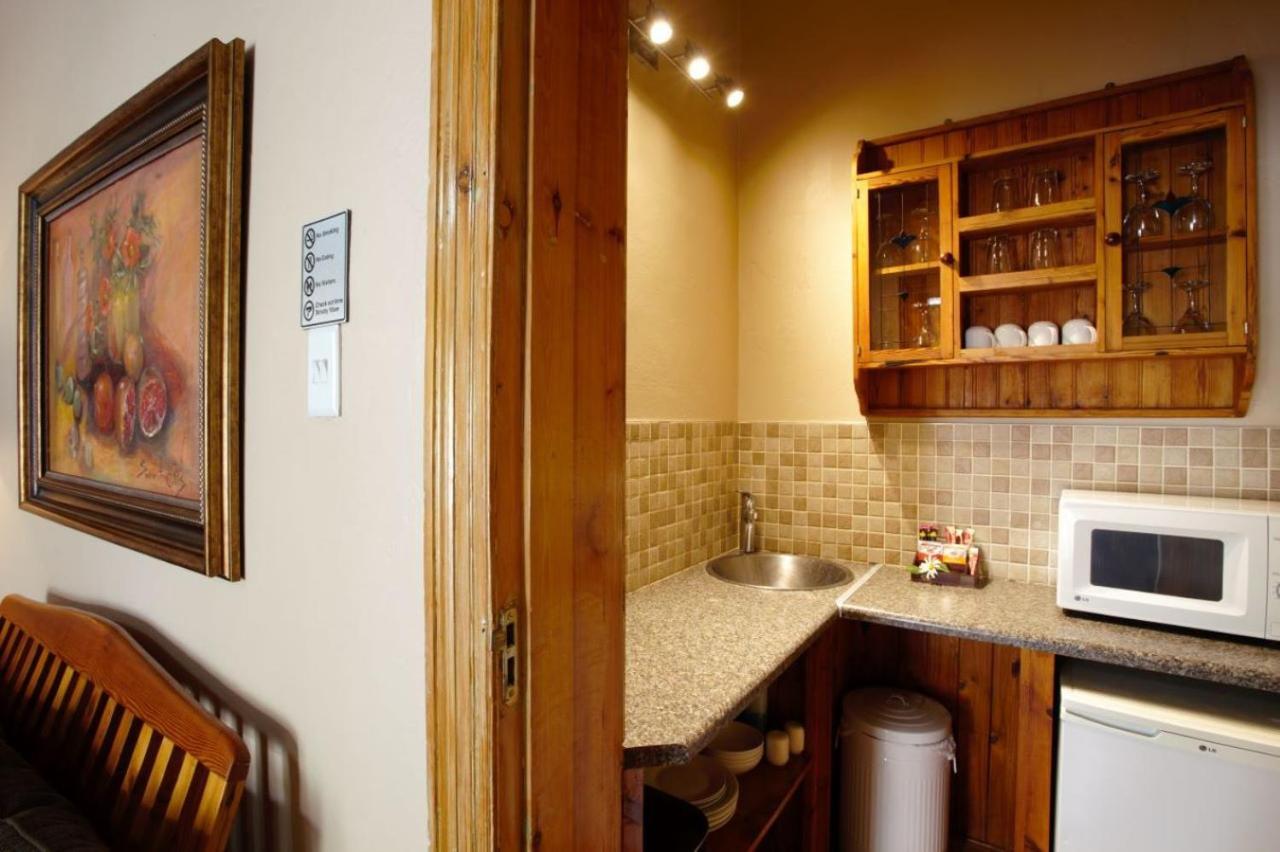 Celtis Country Lodge & Restaurant Middelburg  Bagian luar foto