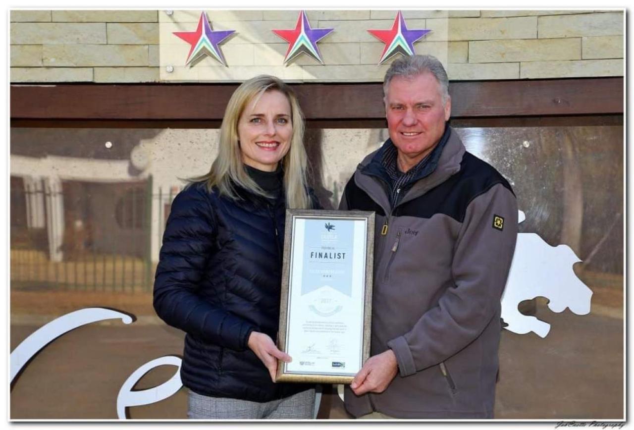Celtis Country Lodge & Restaurant Middelburg  Bagian luar foto